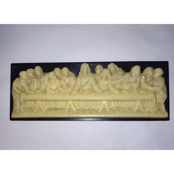 The Lords Supper Wall Plaque Beige Plastic On Black Jesus Christ & Disciples 6.5 - Picture 2 of 4